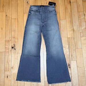 Black Orchid brand wide-leg jeans distressed hem Grey Wash Size 27 Msrp $258